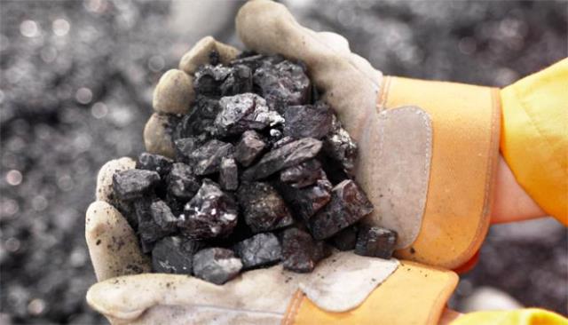 Nxitje e industrise perpunuese ne vend, qeveria ul ne 3 per qind renten minerare